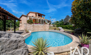 Maison 6 Pièces 146 m² à vendre à Ruoms (07120)