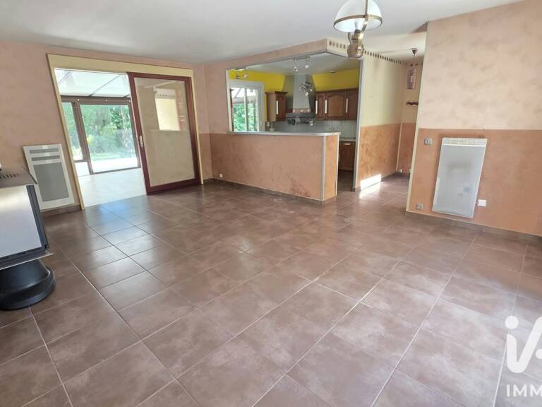 Vente Maison traditionnelle 7 pièces — photo 1