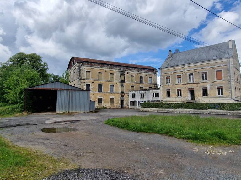 Vente Maison de village 10 pièces — photo 1
