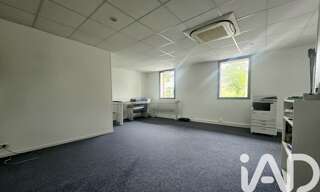 Commerce  42 m² à vendre à Saint-Pierre-d'Irube (64990)