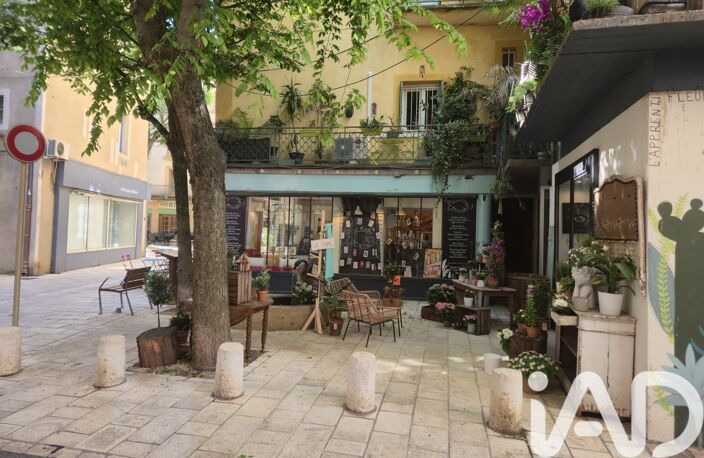 Vente Boutique/Local commercial 103 m&sup2; — photo 2