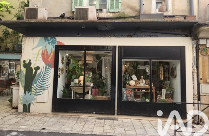 Vente Boutique/Local commercial 103 m&sup2; — photo 3