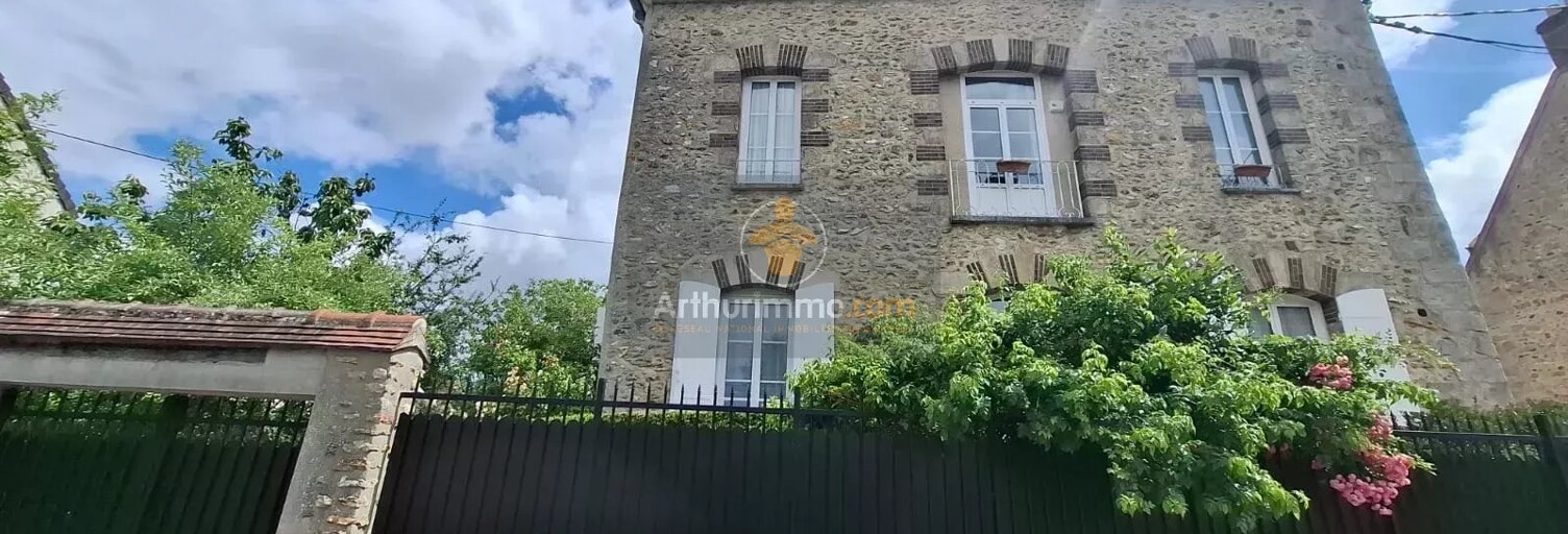 Maison 12 Pièces 285 m² à vendre à Rozay-en-Brie (77540)