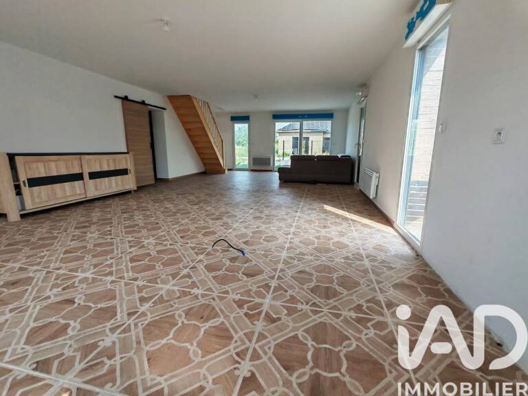 Vente Maison/villa 5 pièces — photo 1