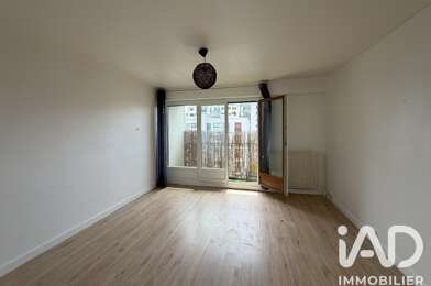 Appartement 3 pièces 180000 €