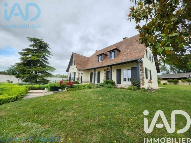 Vente Maison de campagne 8 pièces — photo 1