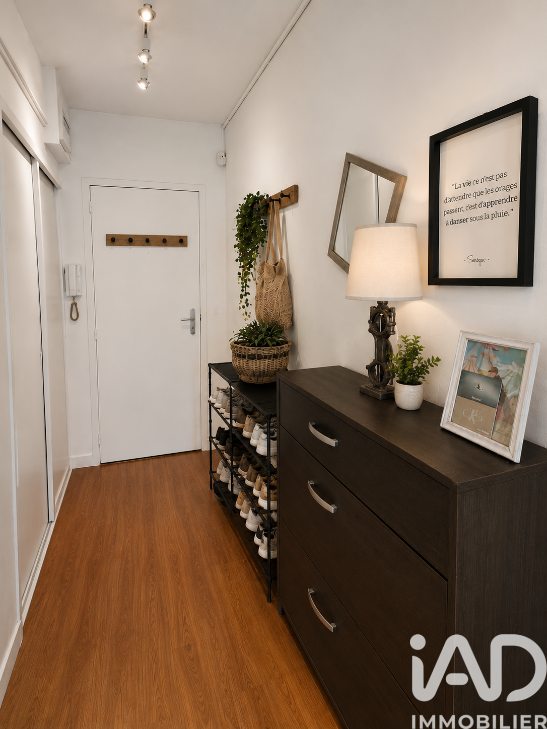 Vente Appartement 2 pièces - Photo 2