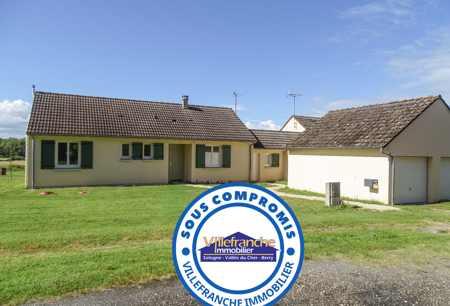 Pavillon de plain-pied avec garage — photo 1