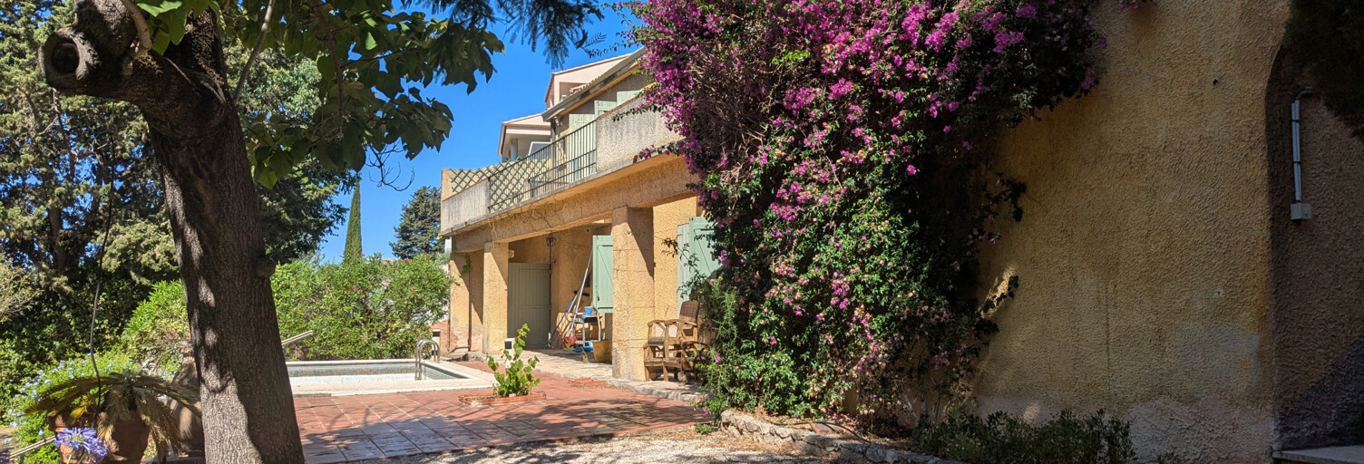Maison 7 Pièces 207 m² à vendre à Toulon (83100)
