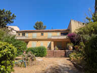 Maison sur 2 niveaux - 207m2 - garage et piscine — photo 2