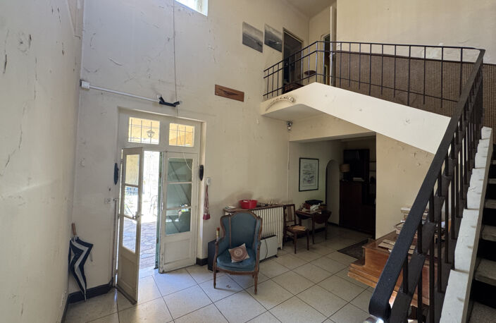 Maison sur 2 niveaux - 207m2 - garage et piscine — photo 5