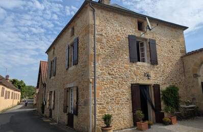 Maison en pierre de 5 pièces principales — photo du bien