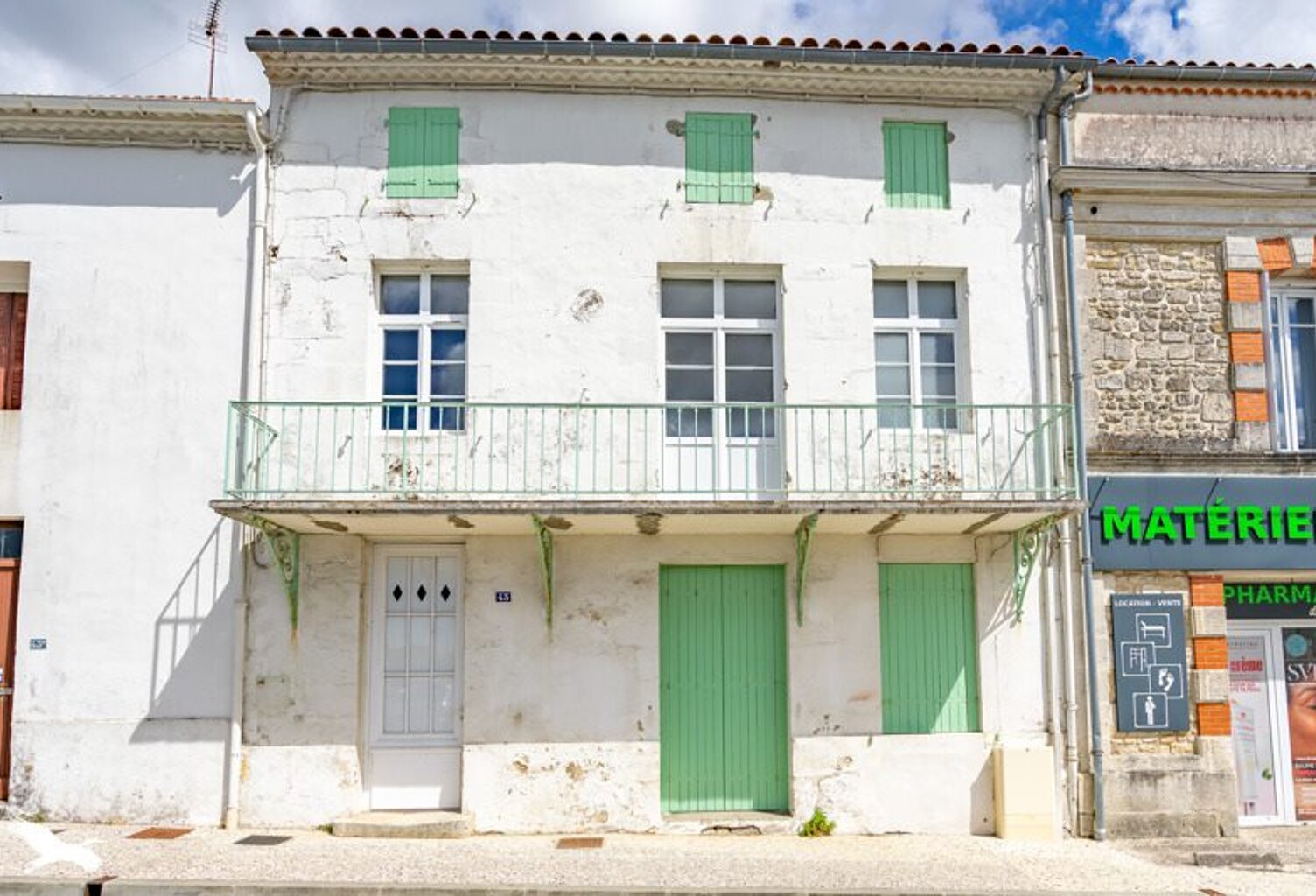 Maison de ville de 4 pièces principales — photo 1