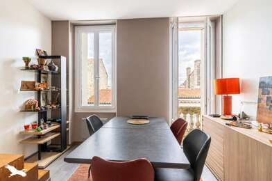 Appartement 4 pièces 272896 €