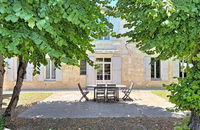 Maison en pierre de 8 pièces principales — photo 2