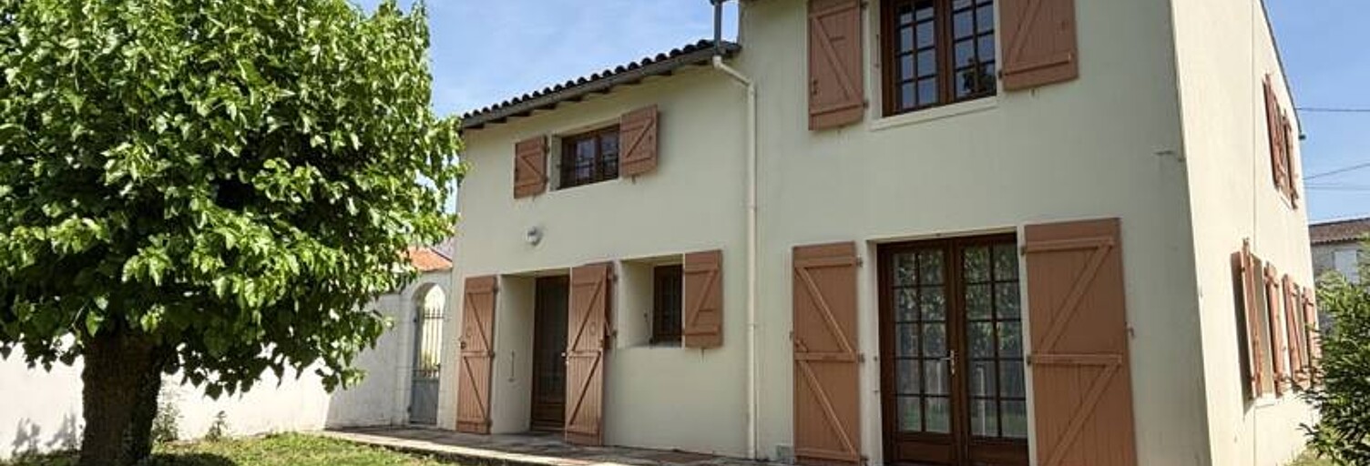 Maison 5 Pièces 111 m² à vendre à Bords (17430)