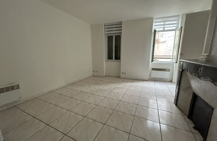 Immeuble -  Rue de la Révolution Française — photo 5