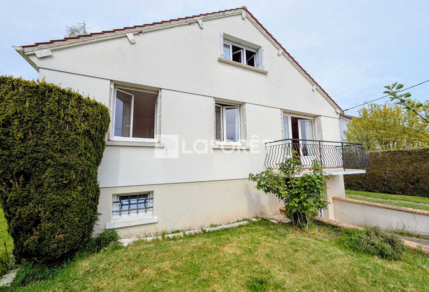 Maison familiale T5 Gravigny 96m² — photo 1
