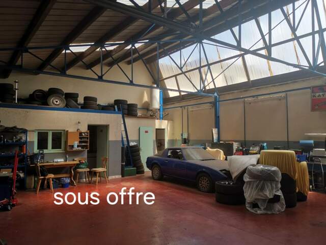 GARAGE LOCAL DEPOT GRANGE — photo du bien