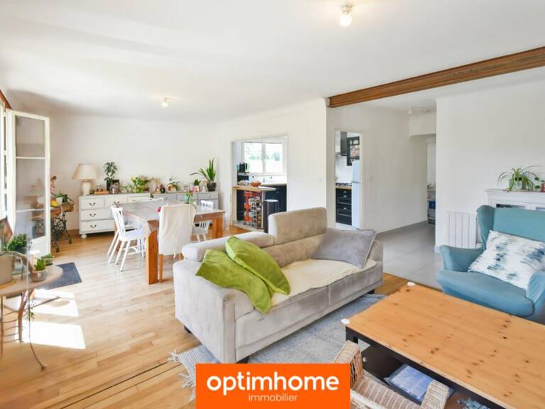 Maison en pierre rénovée de 120 m² - Goven — photo 1