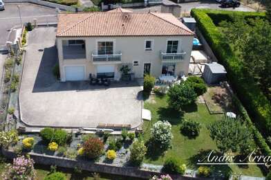 Maison 8 pièces 330000 €
