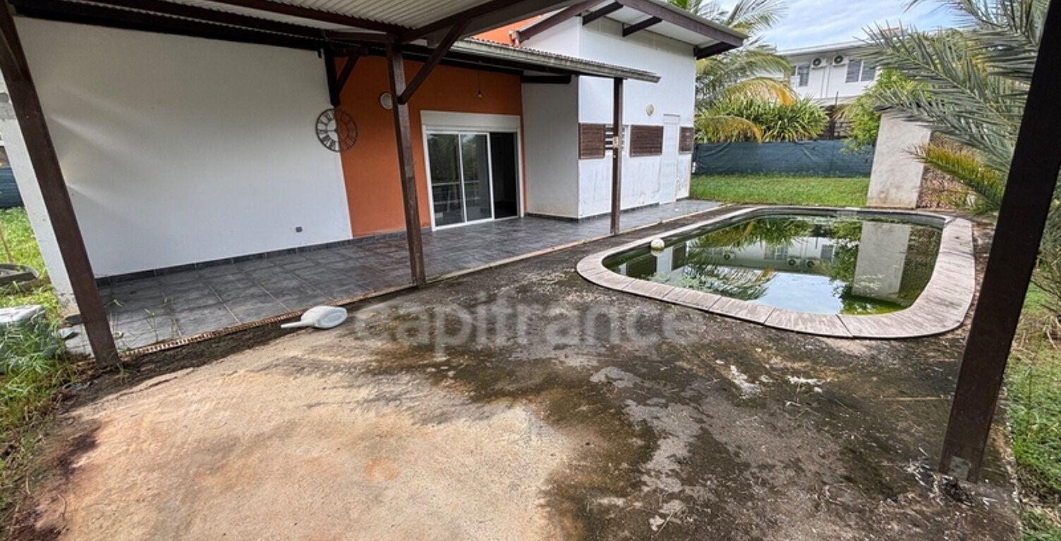 Maison à vendre 4 pièces REMIRE MONTJOLY (973) — photo 1