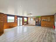Local d'activité de 352 m² - ALLUY (58) - Showroom, bureau, ateliers et stockage - terrain 1 354 m² — photo 2
