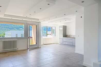 Appartement 4 pièces 290000 €