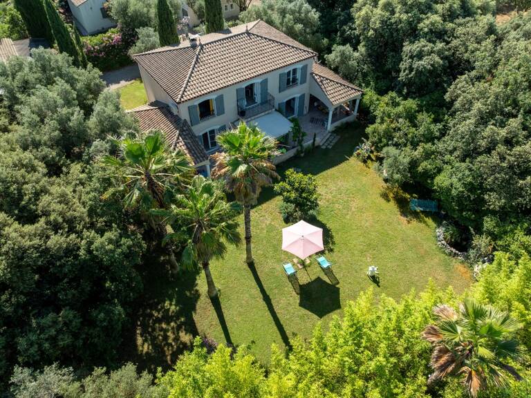 DANS LE CENTRE DE CASTELNAU LE LEZ (34) ,IDEAL PROJET FAMILIAL : MAGNIFIQUE BASTIDE AVEC JARDIN ET TERRAINS CONSTRUCTIBLES — photo 1
