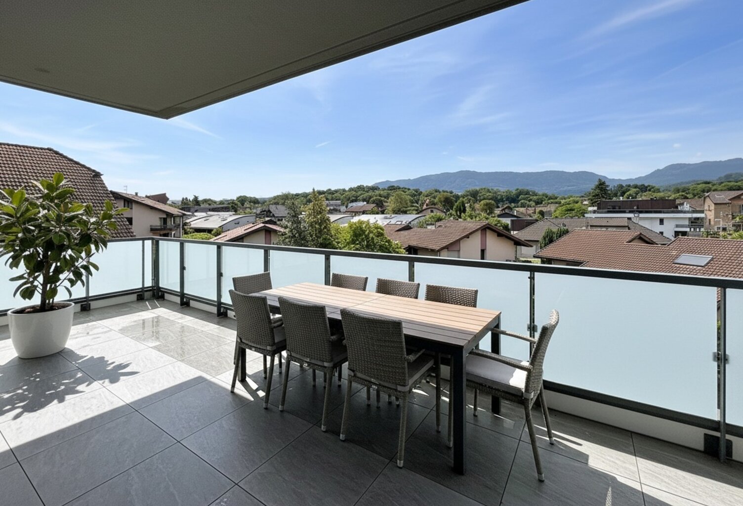 Appartement à vendre 4 pièces THONON LES BAINS (74) — photo 1
