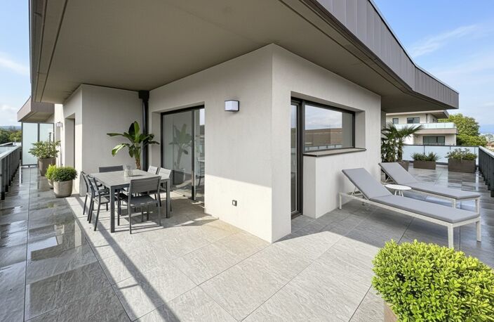 Appartement à vendre 4 pièces THONON LES BAINS (74) — photo 2