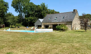 Maison 9 Pièces 225 m² à vendre à Plonéour-Lanvern (29720)
