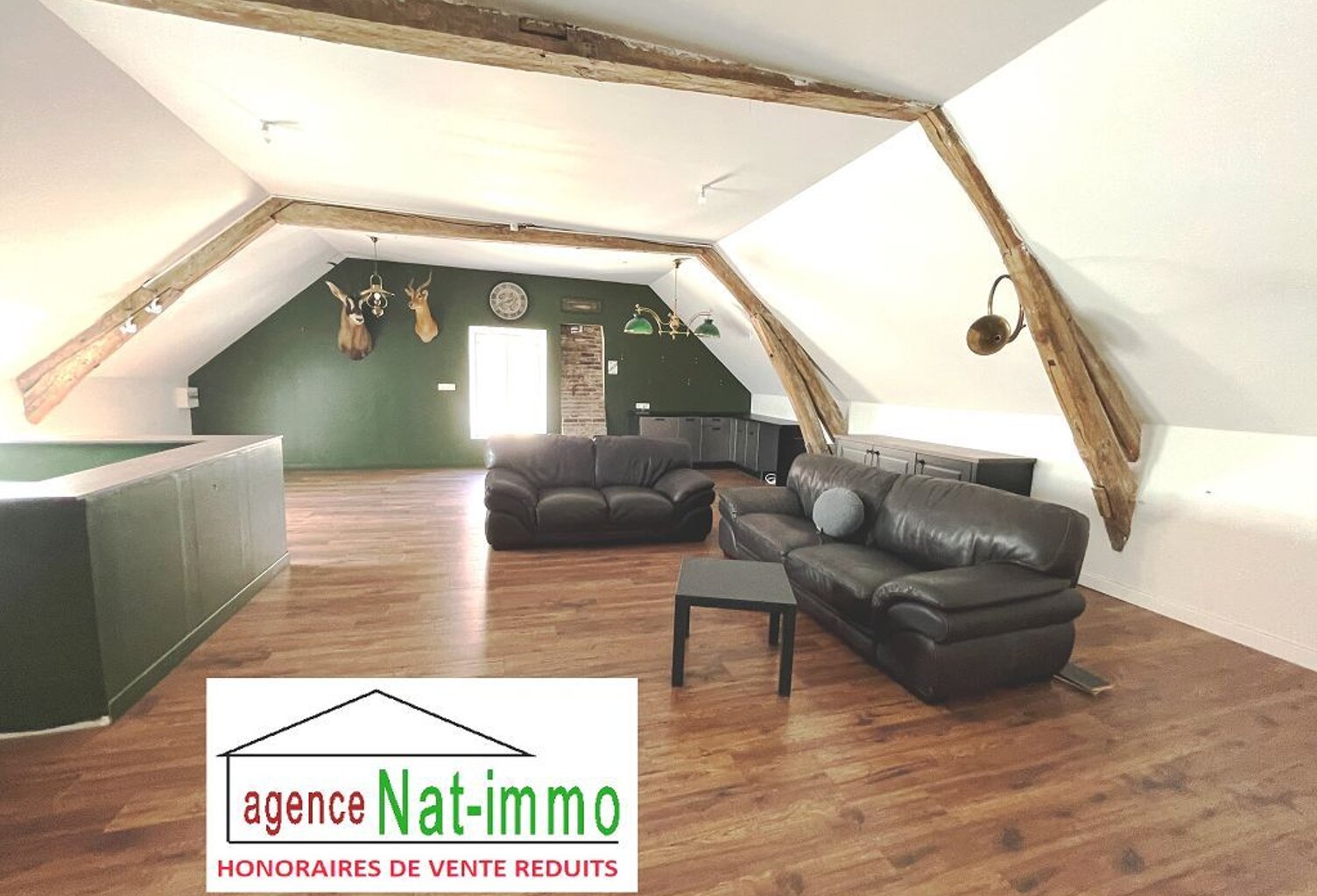 Maison - 234m ² — photo 1