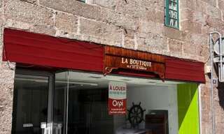 Commerce  50 m² à louer à Rostrenen (22110)