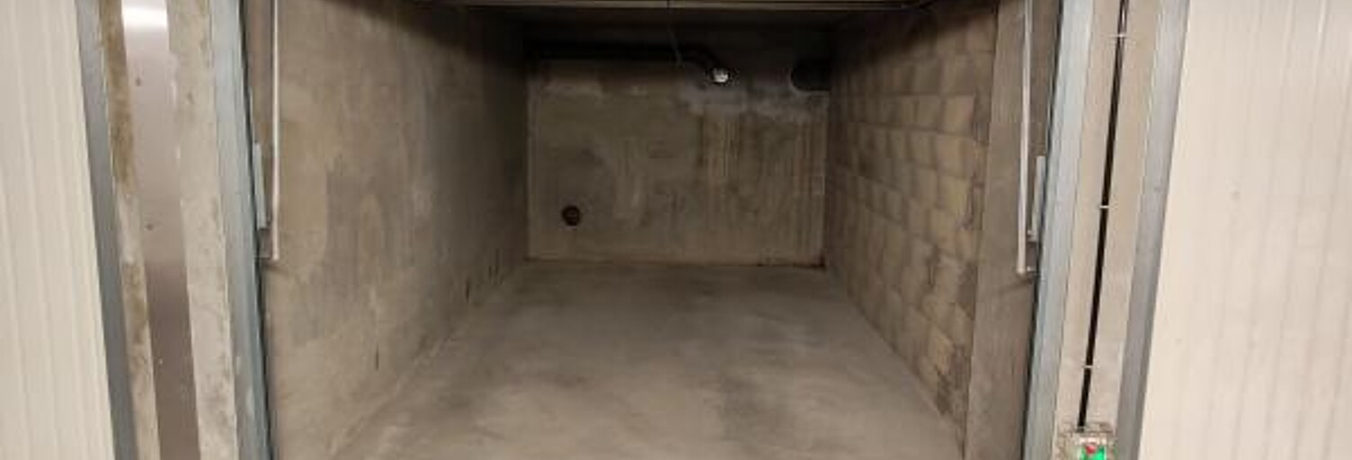 Garage  14 m² à vendre à Villeurbanne (69100)