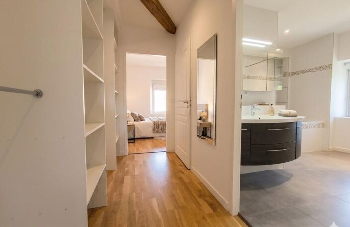 Appartement centre ville 172m² 4 chambres + terrasse + 1 place de parking — photo 5