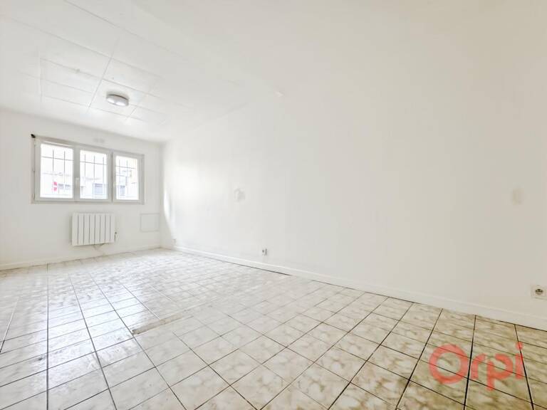 Studio de 25,74 m² en plein centre-ville, à quelques minutes de la gare de Saint-Leu-la-Forêt — photo 1