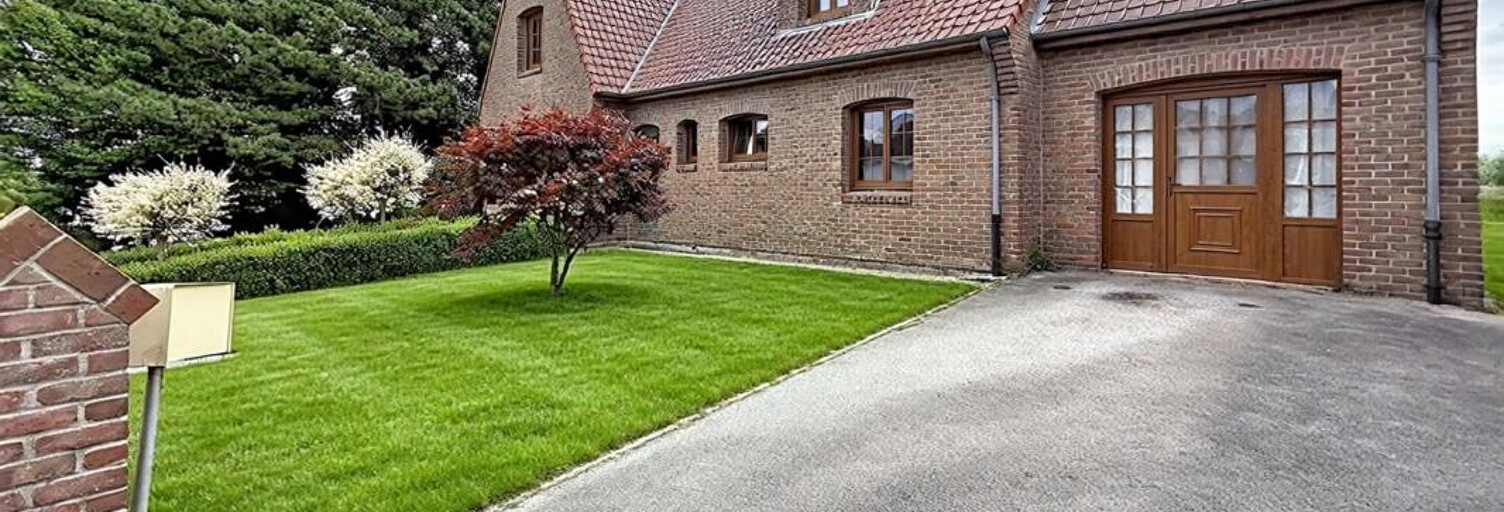 Maison 7 Pièces 186 m² à vendre à Eecke (59114)