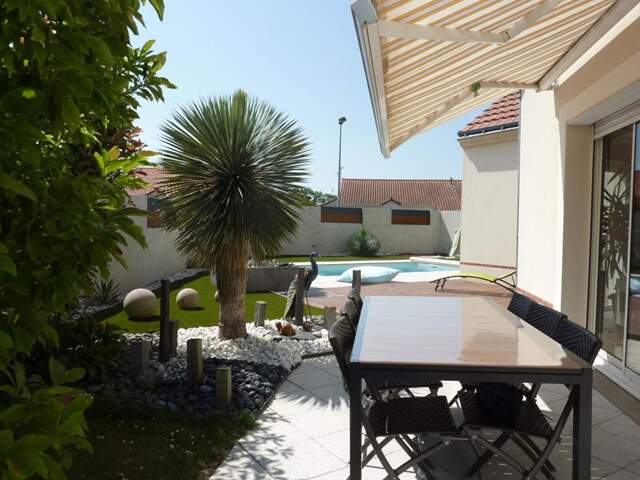 Maison Cholet 8 pièce(s) 160 m2 — photo du bien