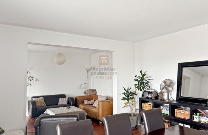 Appartement trois pièces au dernier étage lumineux avec balcon  et terrasse — photo 2