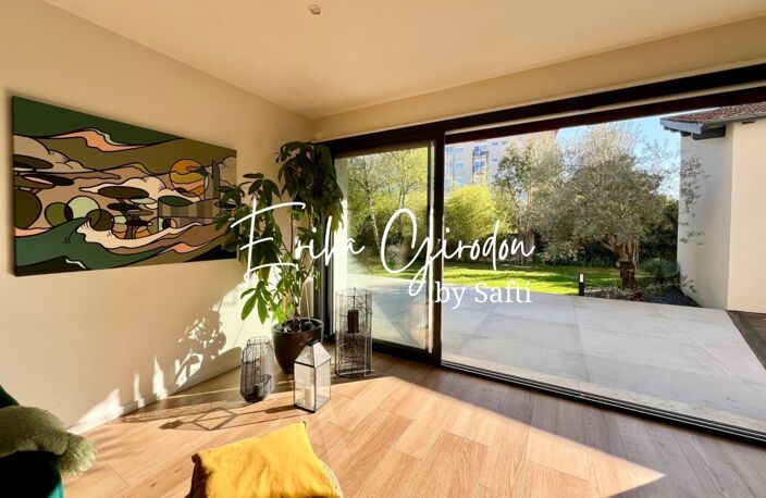 Maison familliale d'exception au coeur de Miribel - Jardin et terrasse — photo 3