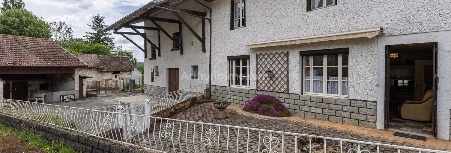 Maison 5 Pièces 117 m² à vendre à Briord (01470)