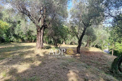 Terrain  280000 €