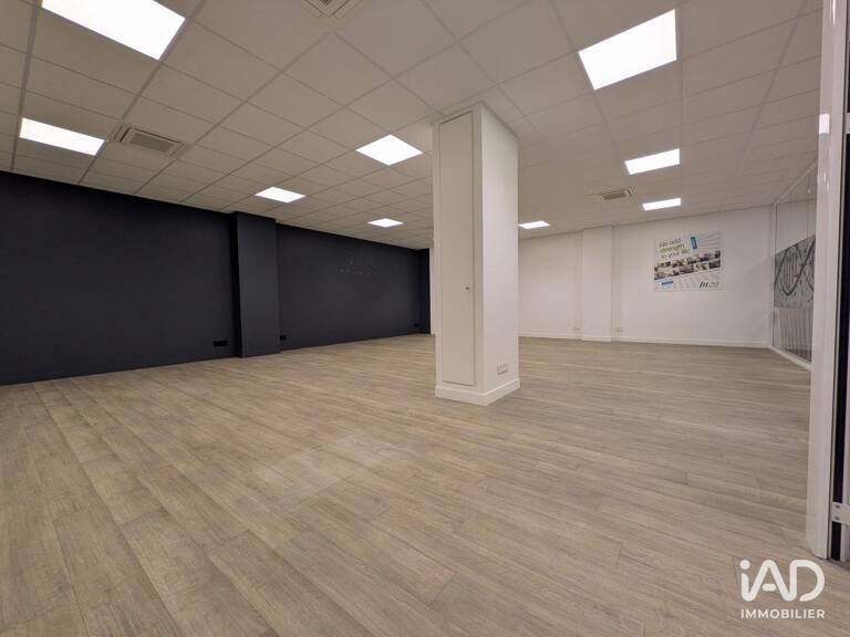 Location Bureaux 170 m&sup2; — photo 1