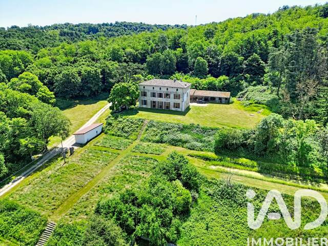 Vente Demeure 7 pièces — photo du bien