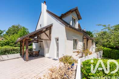 Maison 8 pièces 599000 €