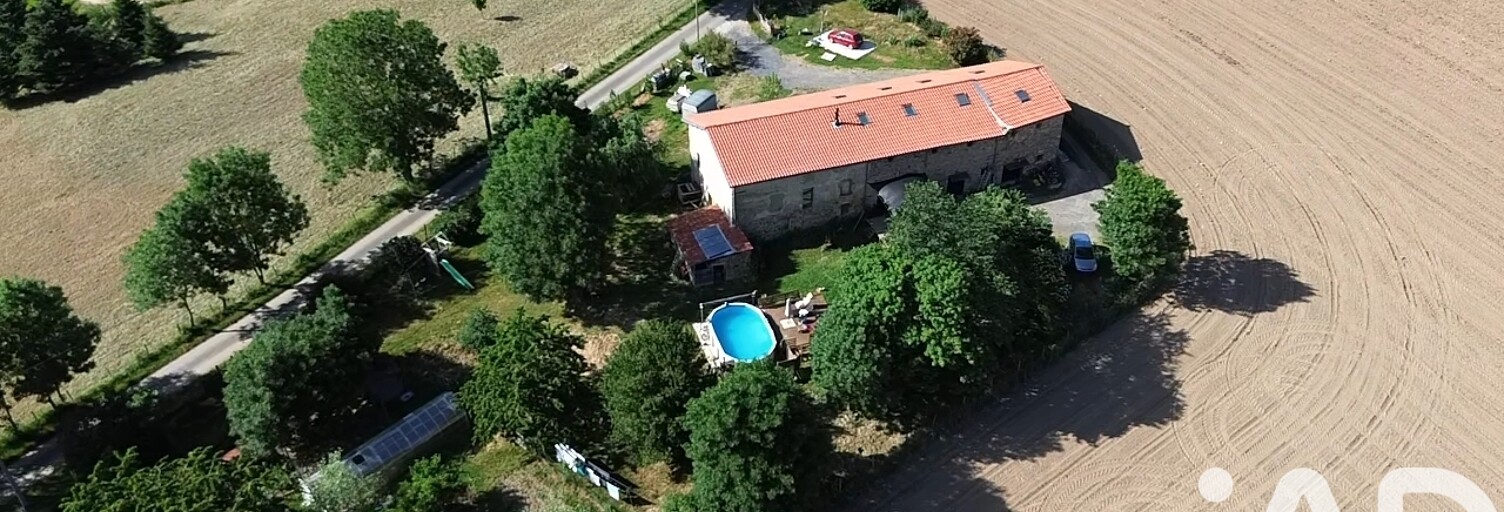 Maison 10 Pièces 271 m² à vendre à Le Vernet-Chaméane (63580)