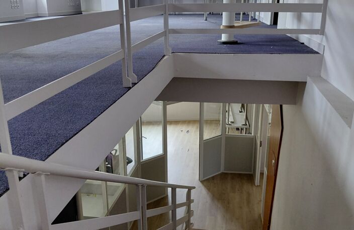 Vente Boutique/Local commercial 325 m&sup2; — photo 5