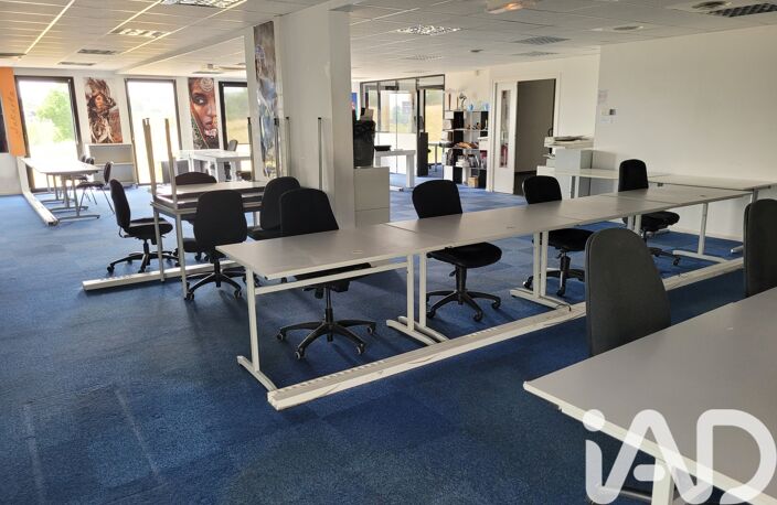 Vente Boutique/Local commercial 753 m&sup2; — photo 3