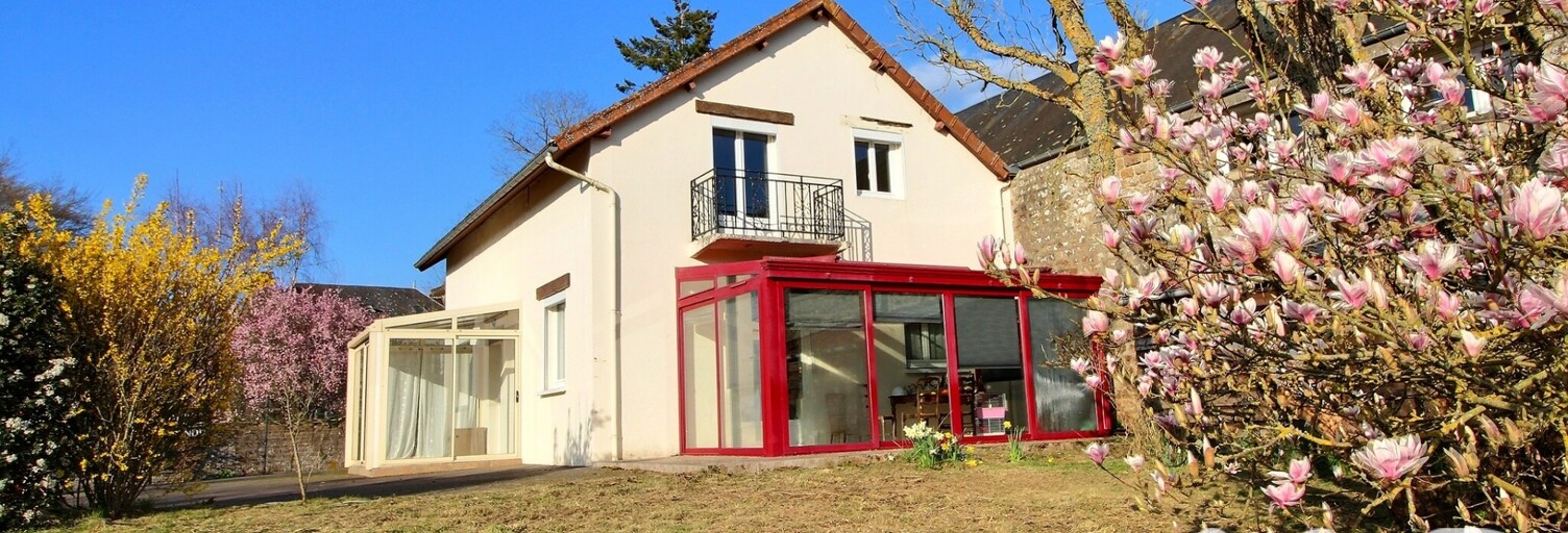 Maison 6 Pièces 131 m² à vendre à Athis-Val-de-Rouvre (61100)
